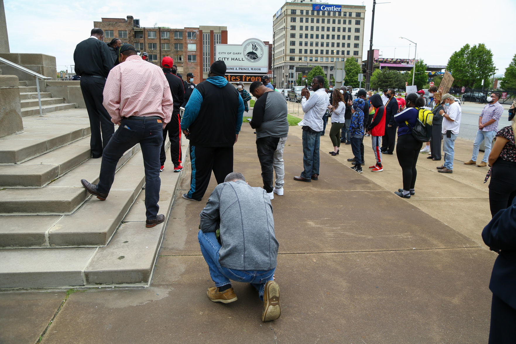 Peaceful rally in Gary